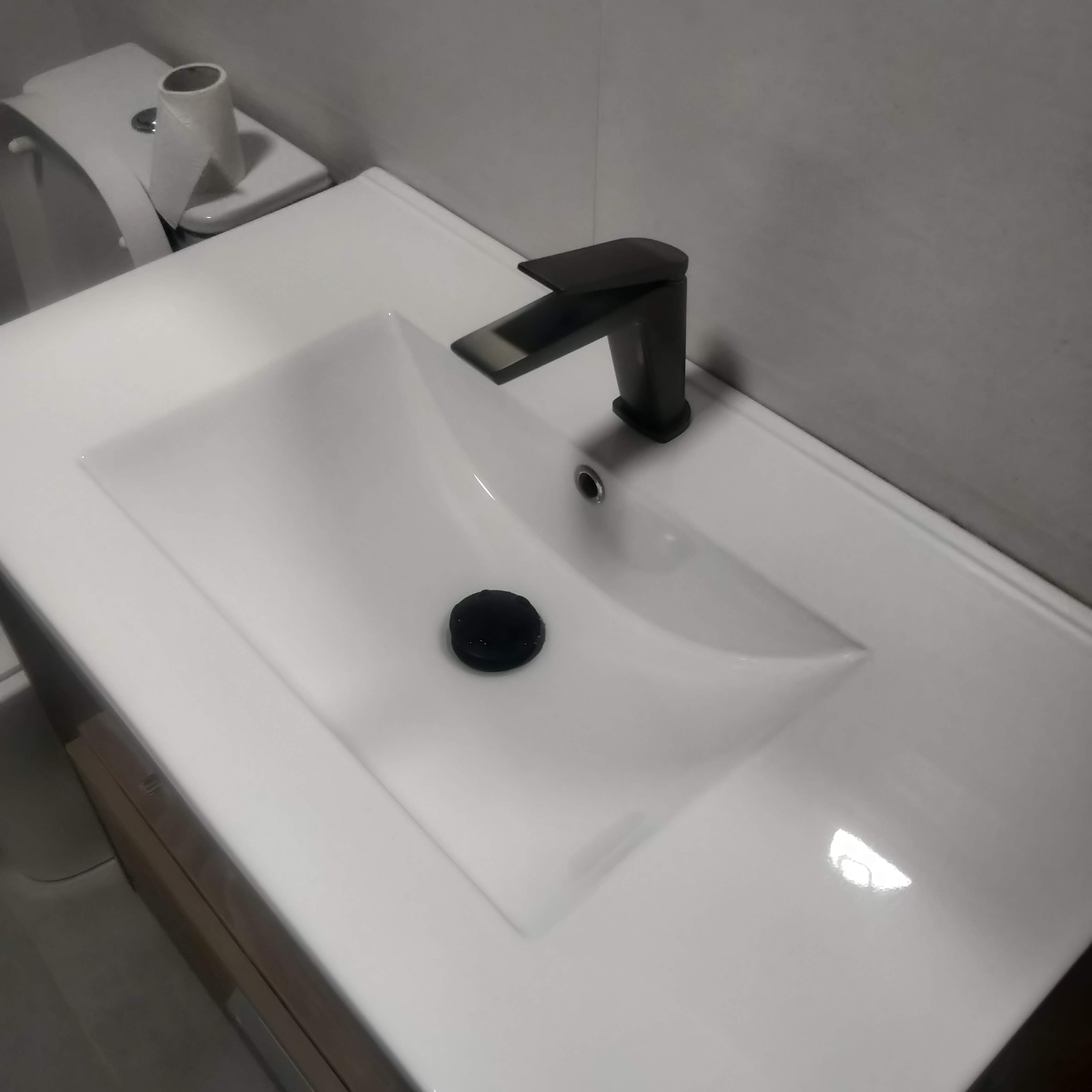 Sanitary ware installation